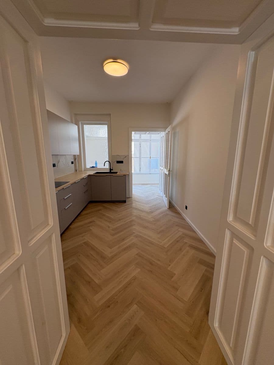 Pronájem bytu 1+1 42 m², Šmeralova, Praha, Praha Pronájem bytu 1+1 42 m², Šmeralova, Praha, Praha