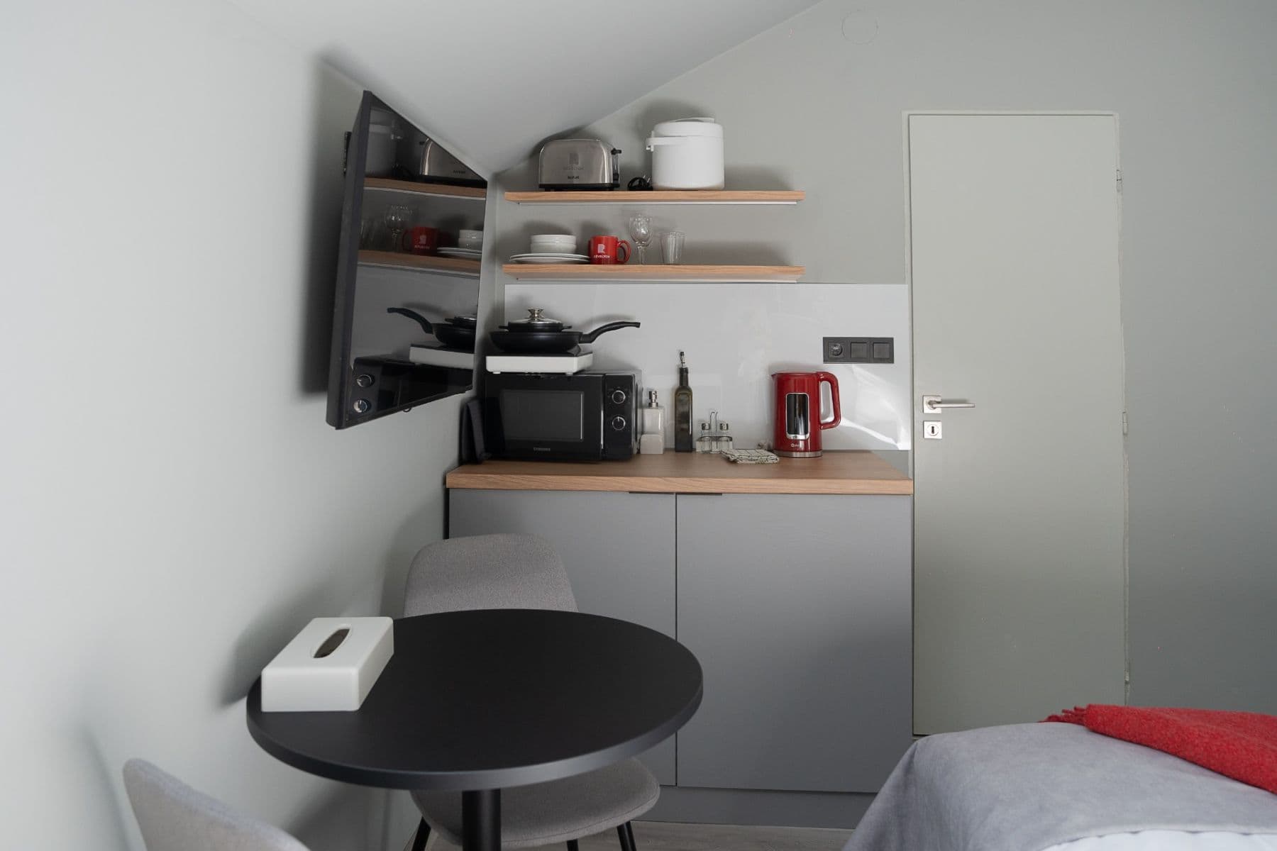 Pronájem bytu 1+kk 16 m², Macharova, Ostrava, Moravskoslezský kraj Pronájem bytu 1+kk 16 m², Macharova, Ostrava, Moravskoslezský kraj