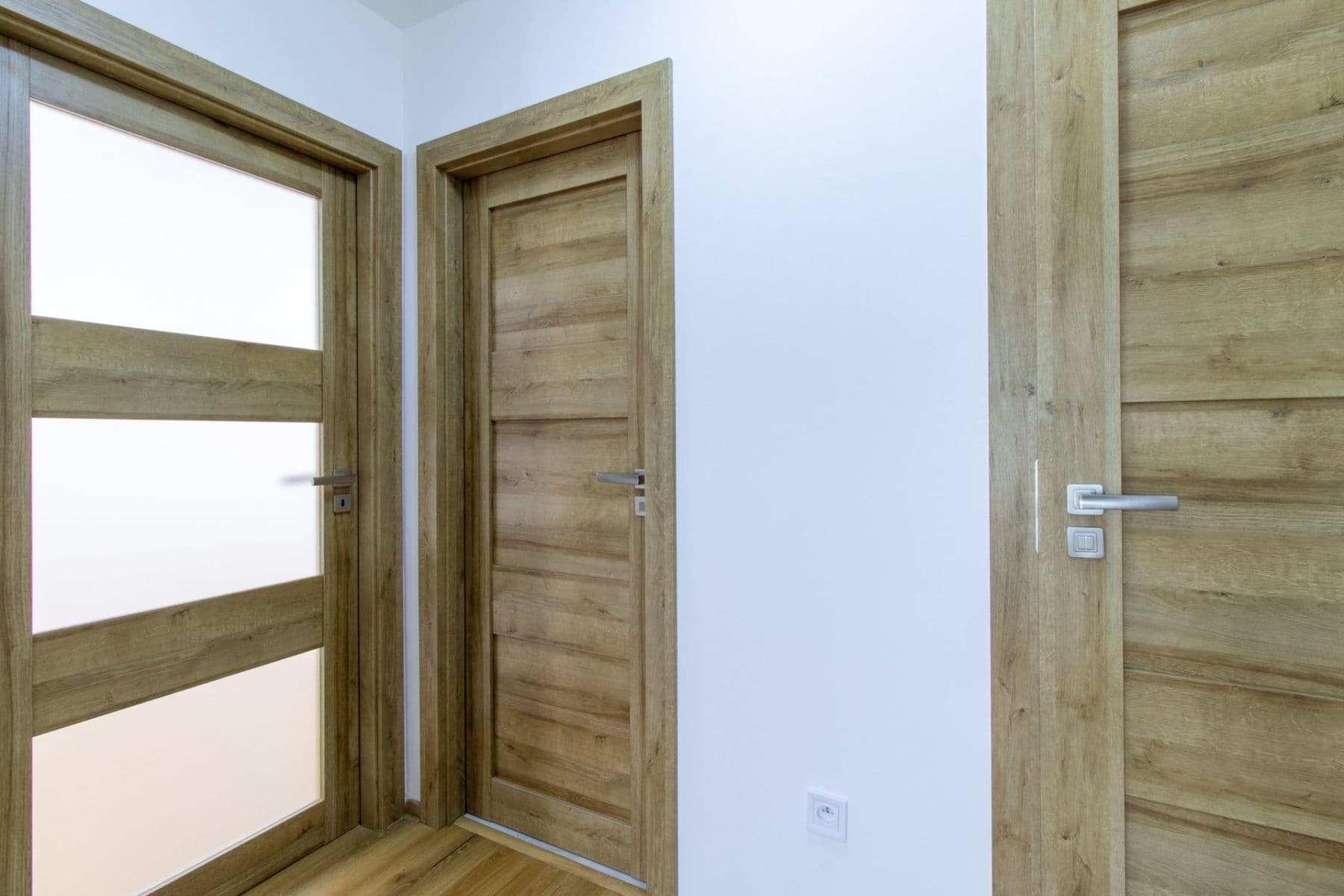 Pronájem bytu 3+1 65 m², Frýdlantská, Praha, Praha Pronájem bytu 3+1 65 m², Frýdlantská, Praha, Praha