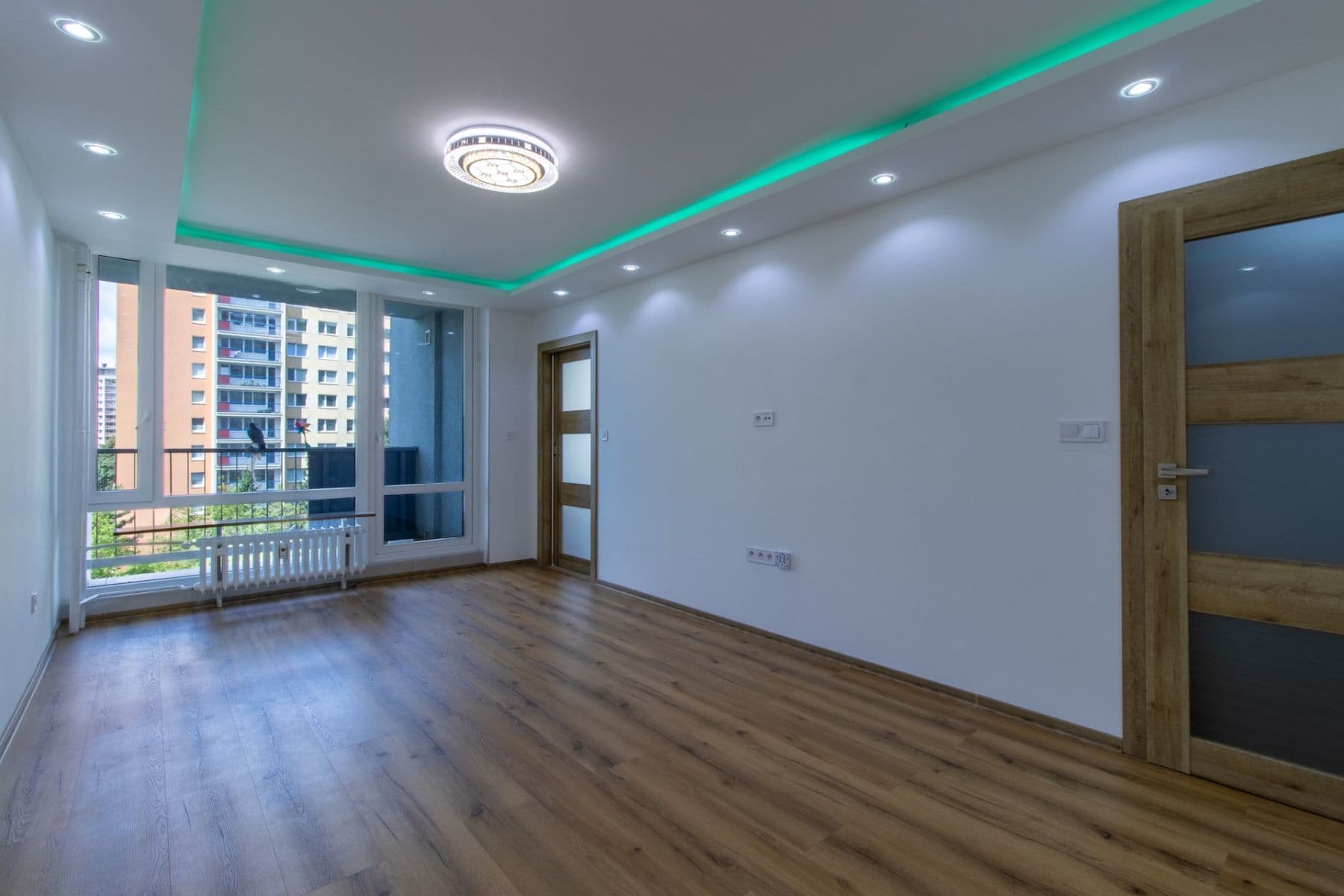 Pronájem bytu 3+1 65 m², Frýdlantská, Praha, Praha Pronájem bytu 3+1 65 m², Frýdlantská, Praha, Praha