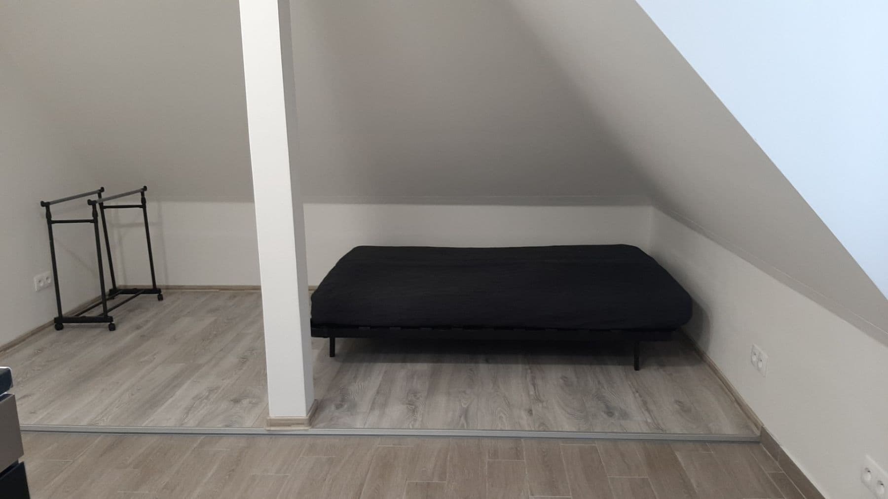 Pronájem bytu 1+kk 28 m², U Stojanu, Praha, Praha Pronájem bytu 1+kk 28 m², U Stojanu, Praha, Praha