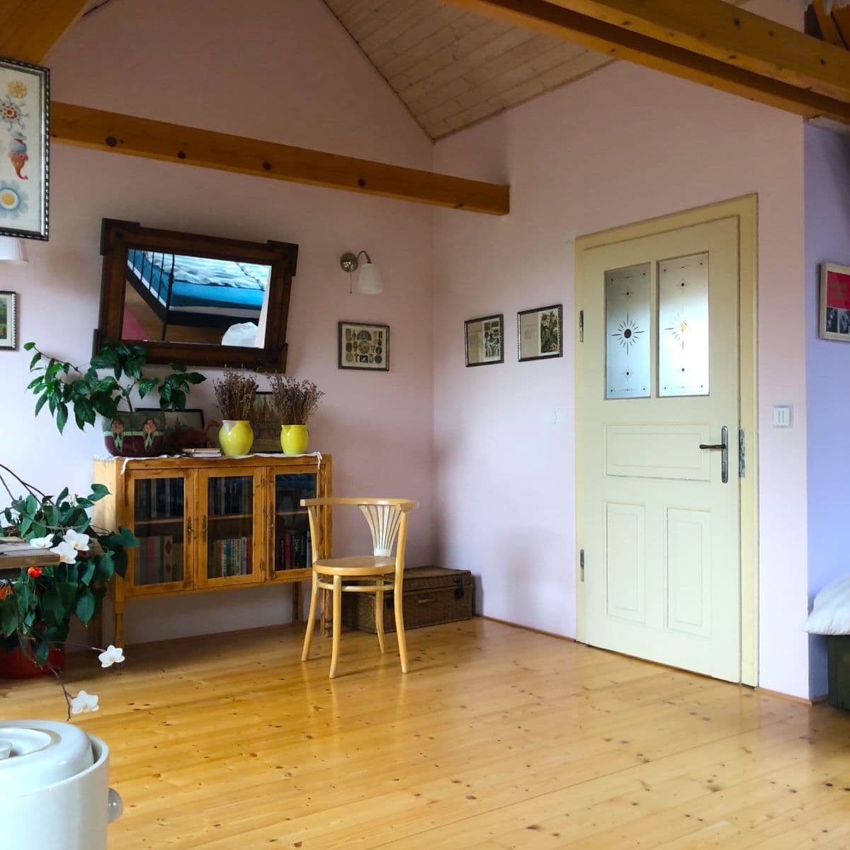 Prodej domu 241 m², pozemek 2.055 m², Jindřichův Hradec, Jihočeský kraj Prodej domu 241 m², pozemek 2.055 m², Jindřichův Hradec, Jihočeský kraj