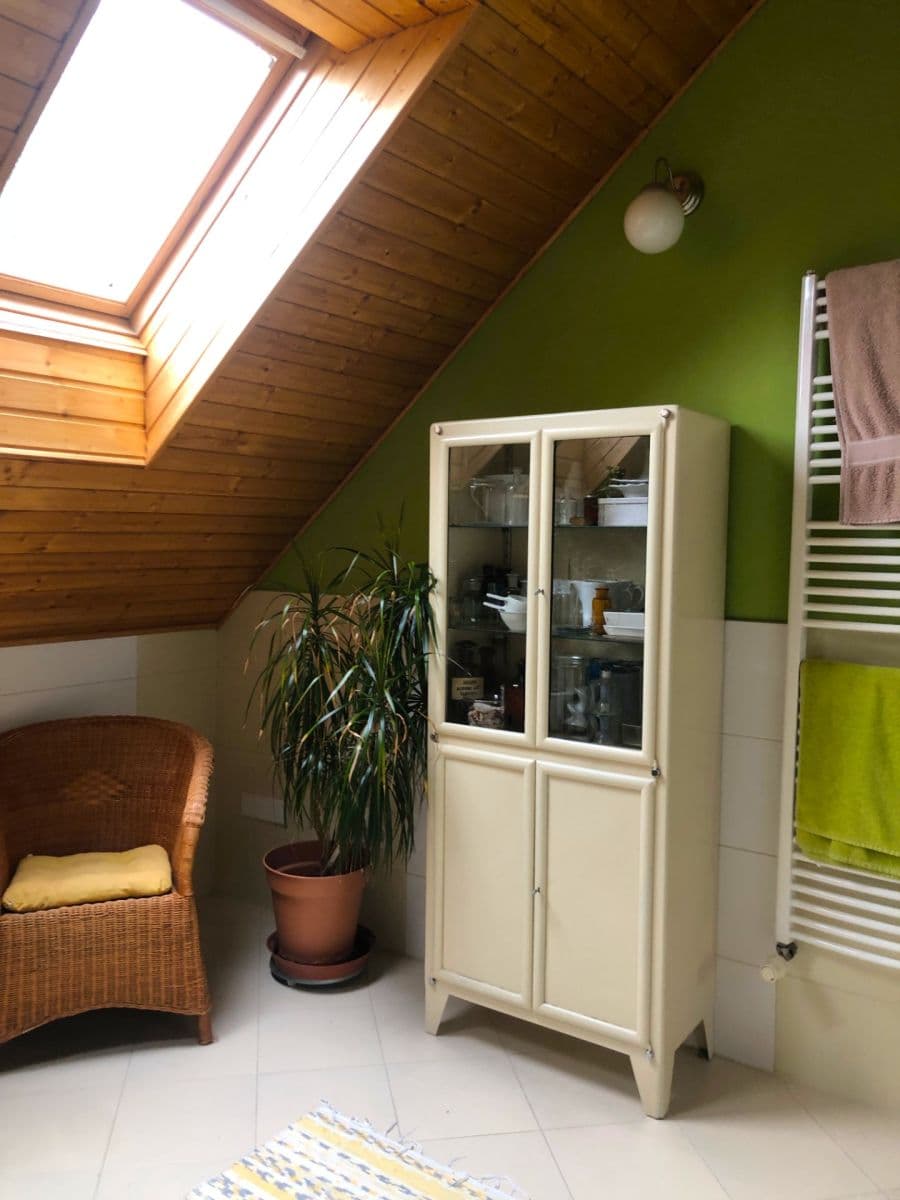 Prodej domu 241 m², pozemek 2.055 m², Jindřichův Hradec, Jihočeský kraj Prodej domu 241 m², pozemek 2.055 m², Jindřichův Hradec, Jihočeský kraj