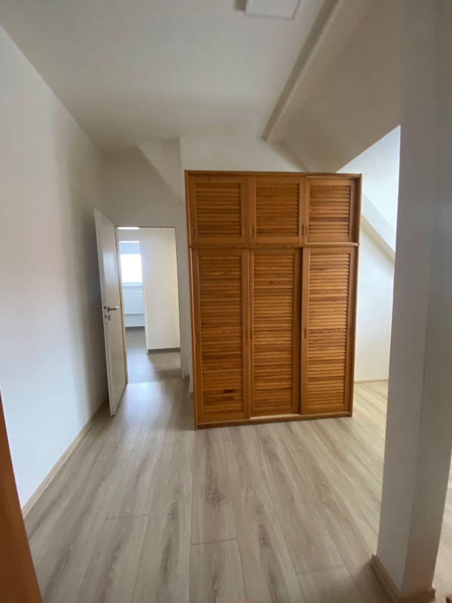 Pronájem bytu 3+kk 80 m², U Stojanu, Praha, Praha Pronájem bytu 3+kk 80 m², U Stojanu, Praha, Praha