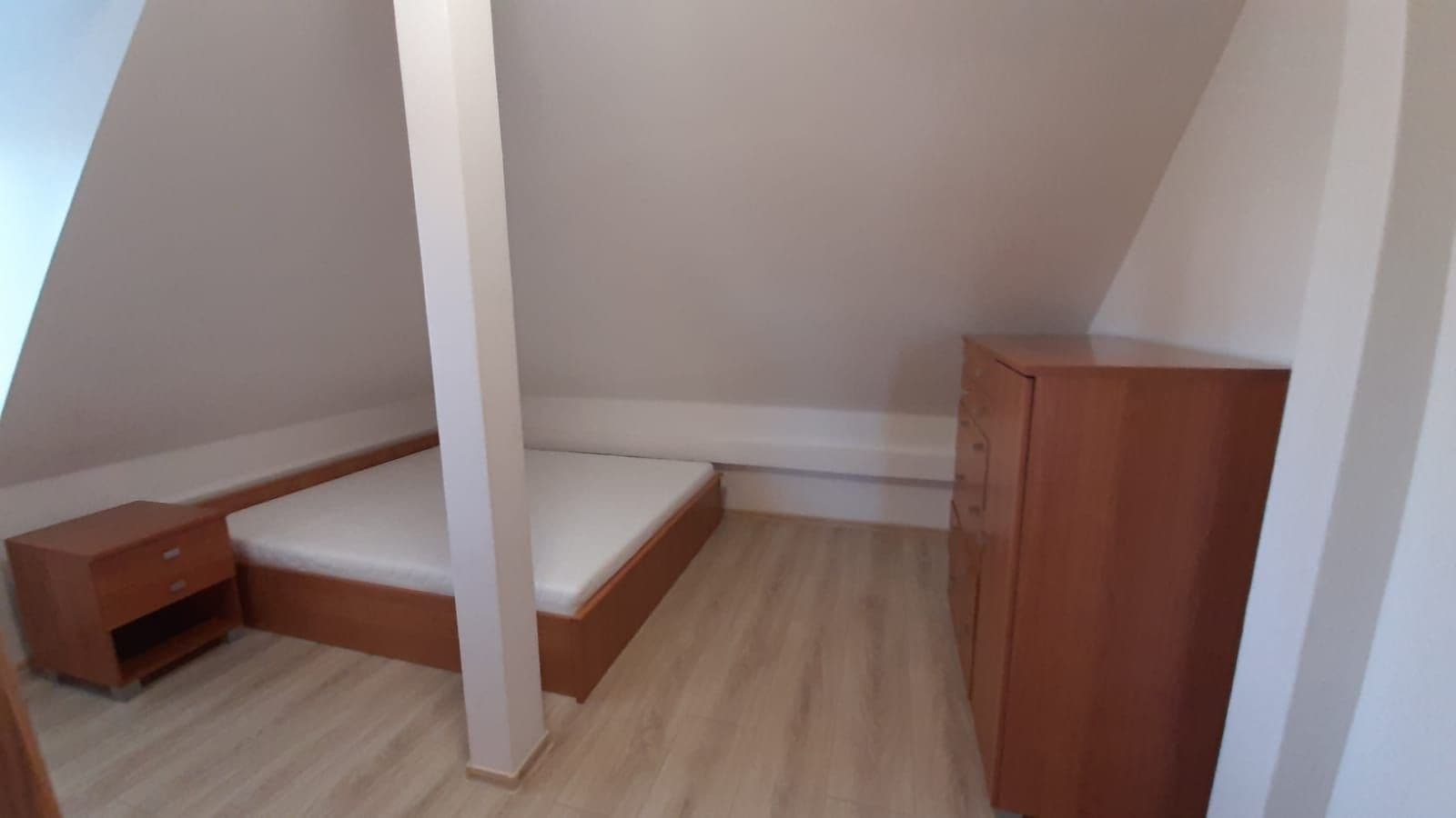 Pronájem bytu 3+kk 80 m², U Stojanu, Praha, Praha Pronájem bytu 3+kk 80 m², U Stojanu, Praha, Praha