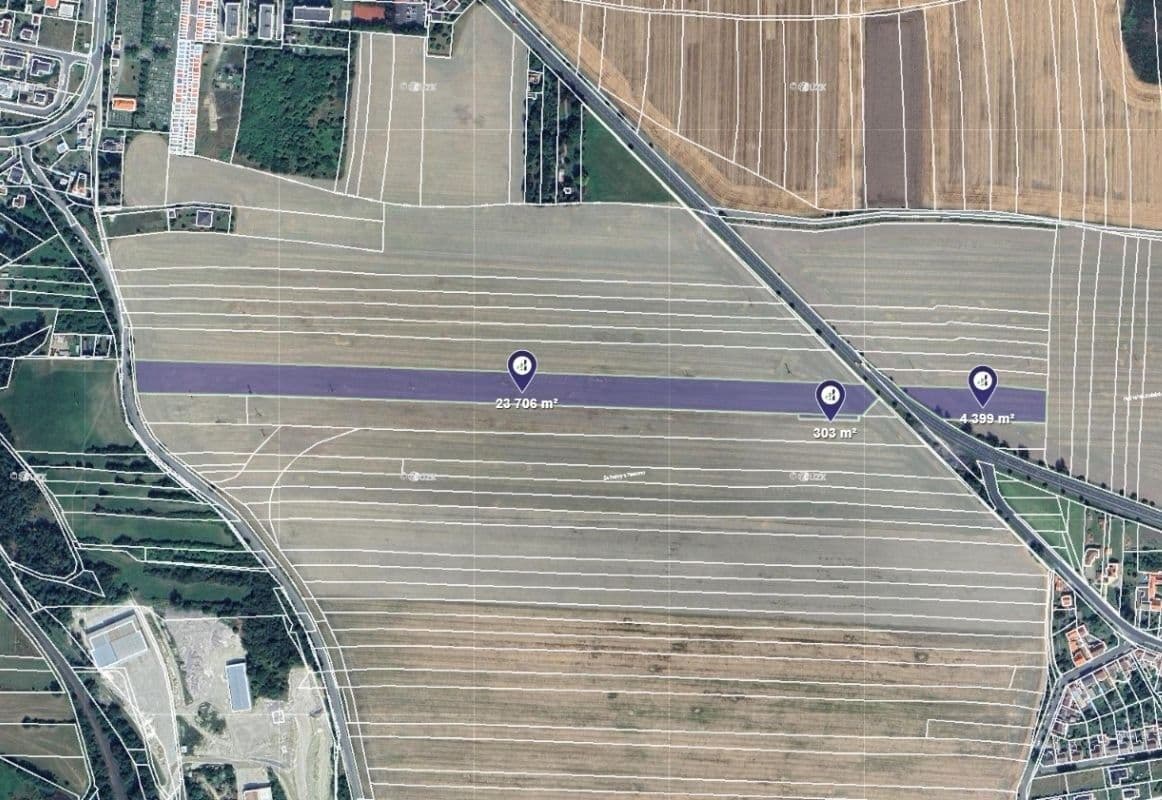 Prodej pozemku 104.695 m², Rynholec, Středočeský kraj Prodej pozemku 104.695 m², Rynholec, Středočeský kraj