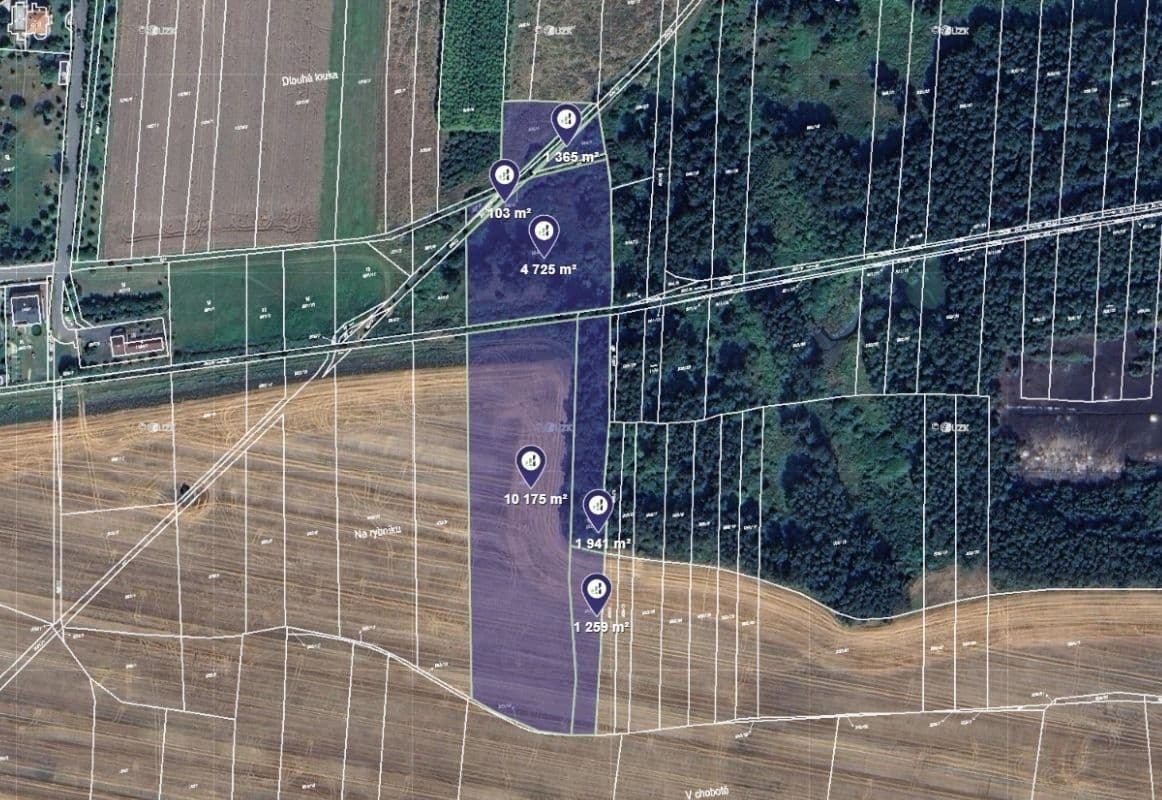 Prodej pozemku 104.695 m², Rynholec, Středočeský kraj Prodej pozemku 104.695 m², Rynholec, Středočeský kraj