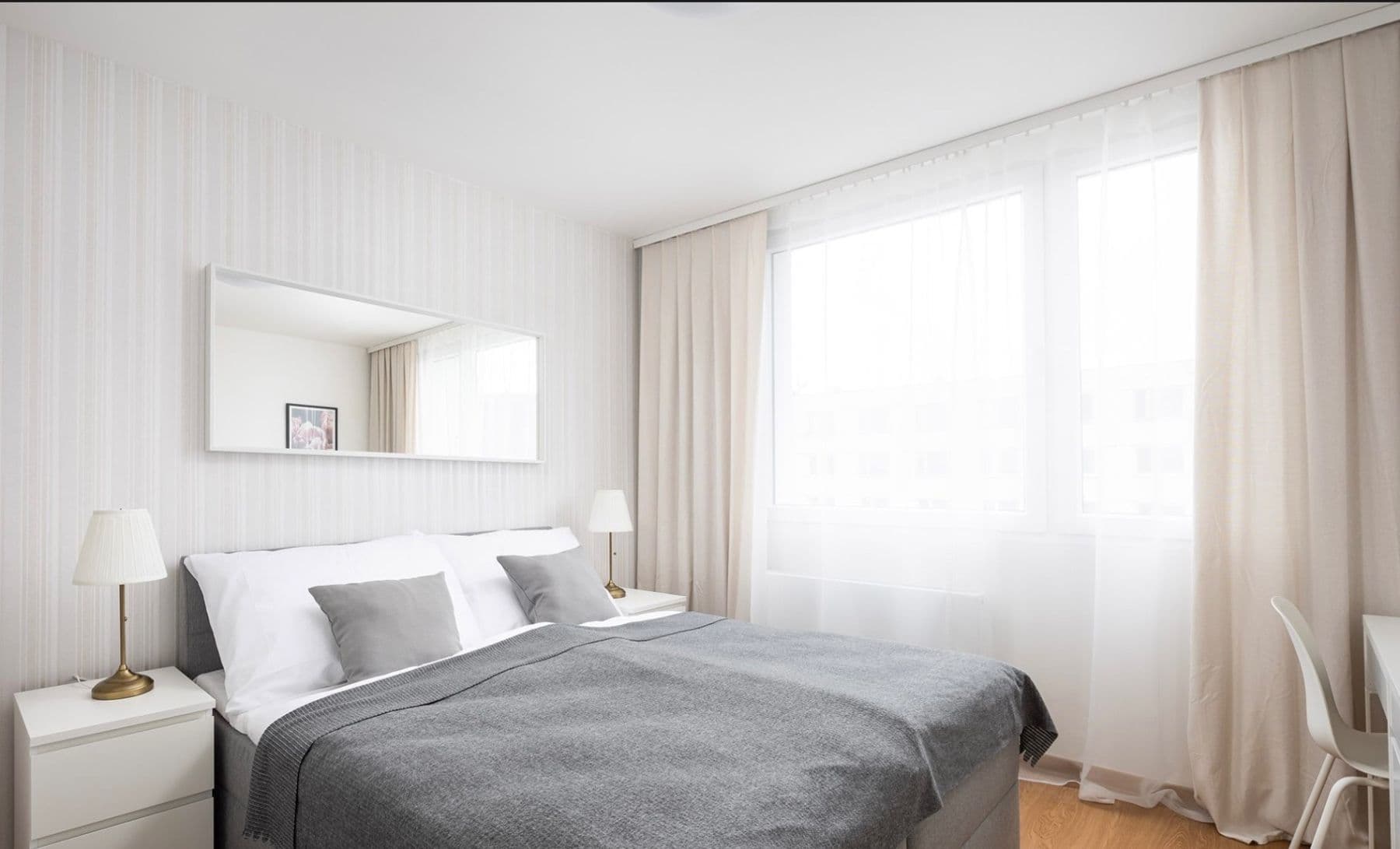 Pronájem bytu 1+kk 32 m², Nerudova, Trmice, Ústecký kraj Pronájem bytu 1+kk 32 m², Nerudova, Trmice, Ústecký kraj