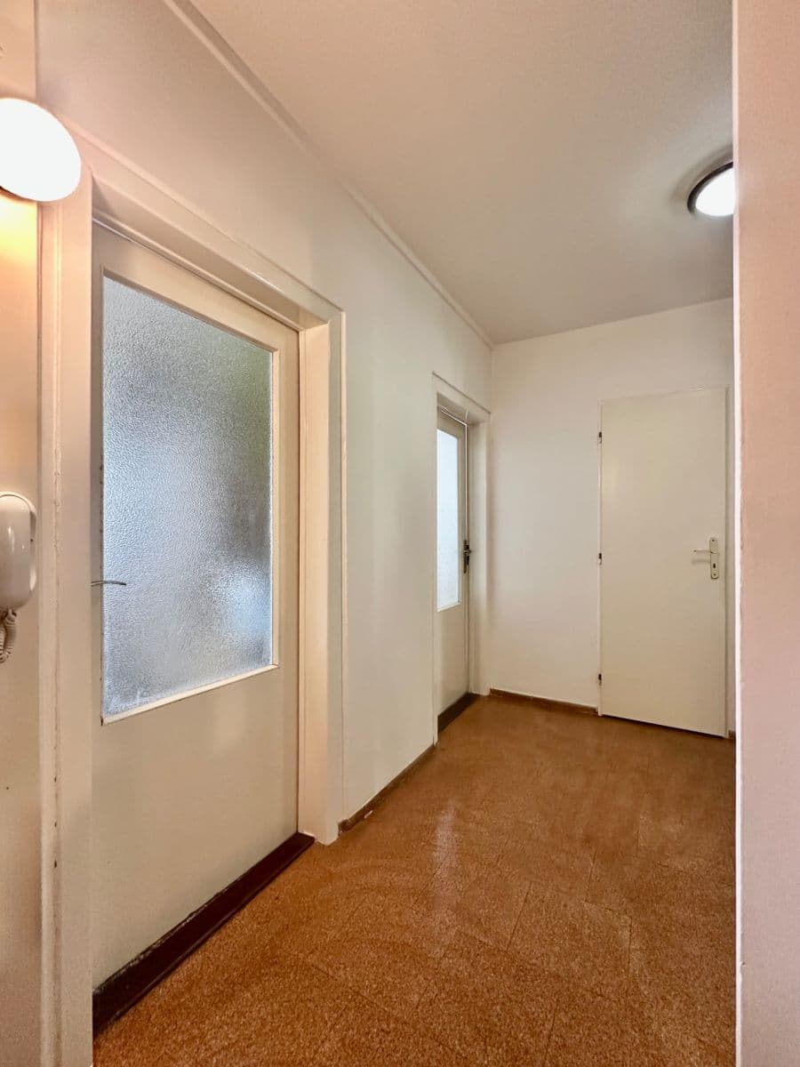 Prodej bytu 3+1 75 m², Brdičkova, Praha, Praha Prodej bytu 3+1 75 m², Brdičkova, Praha, Praha