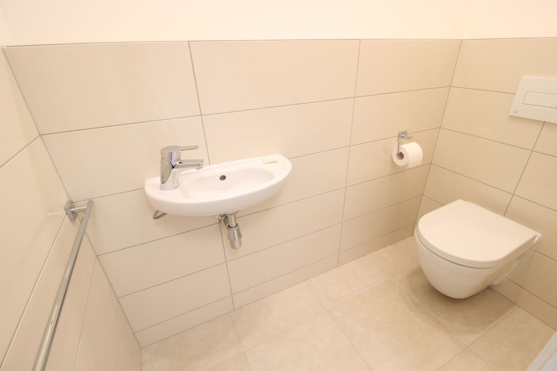 Pronájem bytu 3+kk 98 m², Zlochova, Praha, Praha Pronájem bytu 3+kk 98 m², Zlochova, Praha, Praha