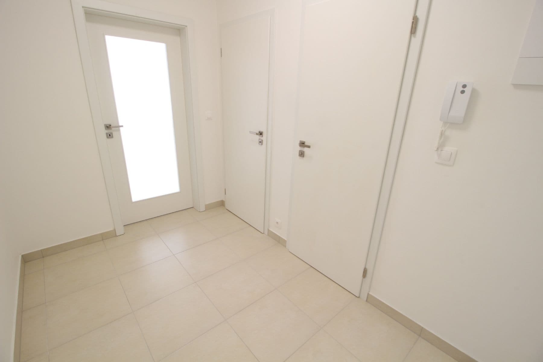 Pronájem bytu 3+kk 98 m², Zlochova, Praha, Praha Pronájem bytu 3+kk 98 m², Zlochova, Praha, Praha