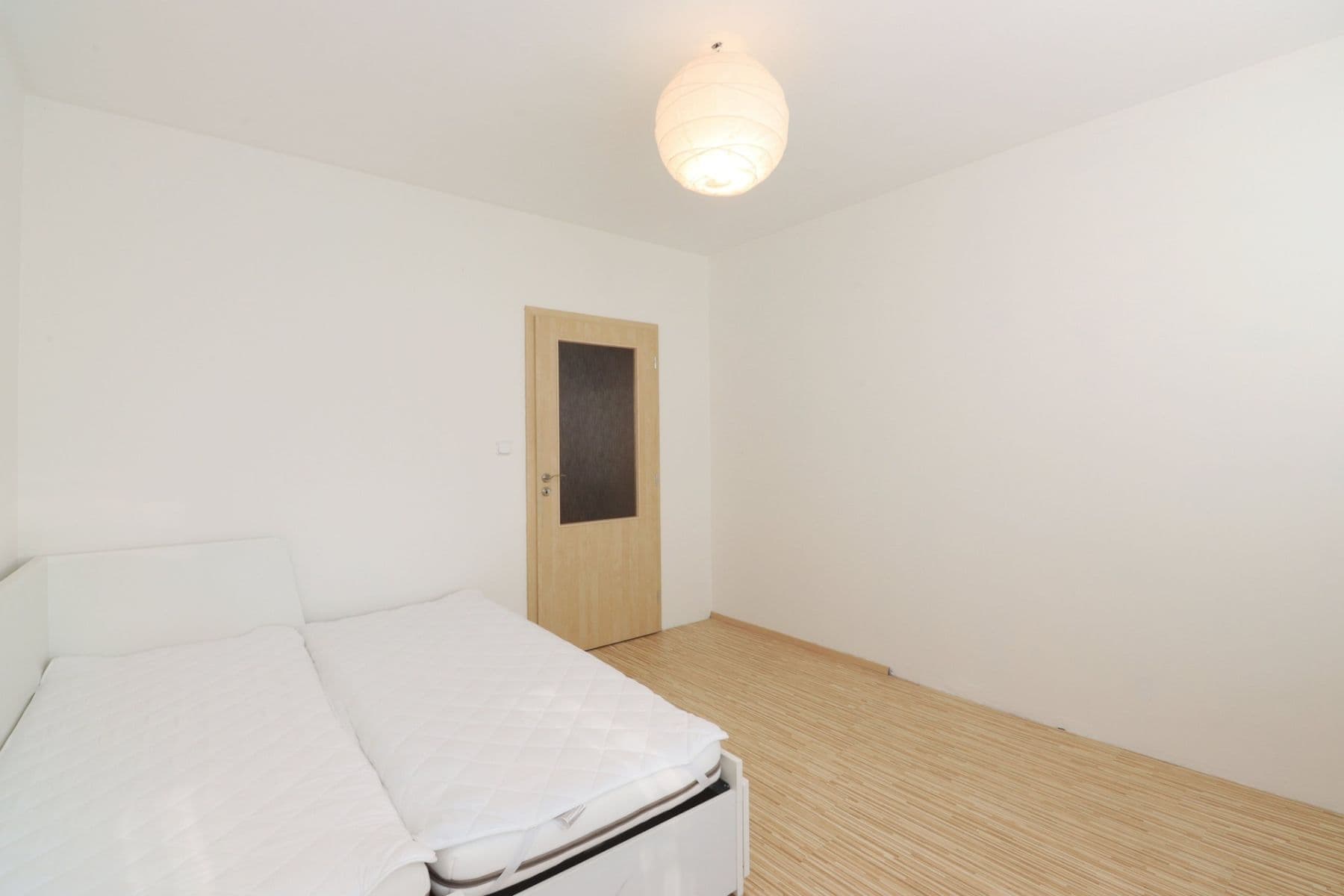 Pronájem bytu 3+1 70 m², Benkova, Praha, Praha Pronájem bytu 3+1 70 m², Benkova, Praha, Praha