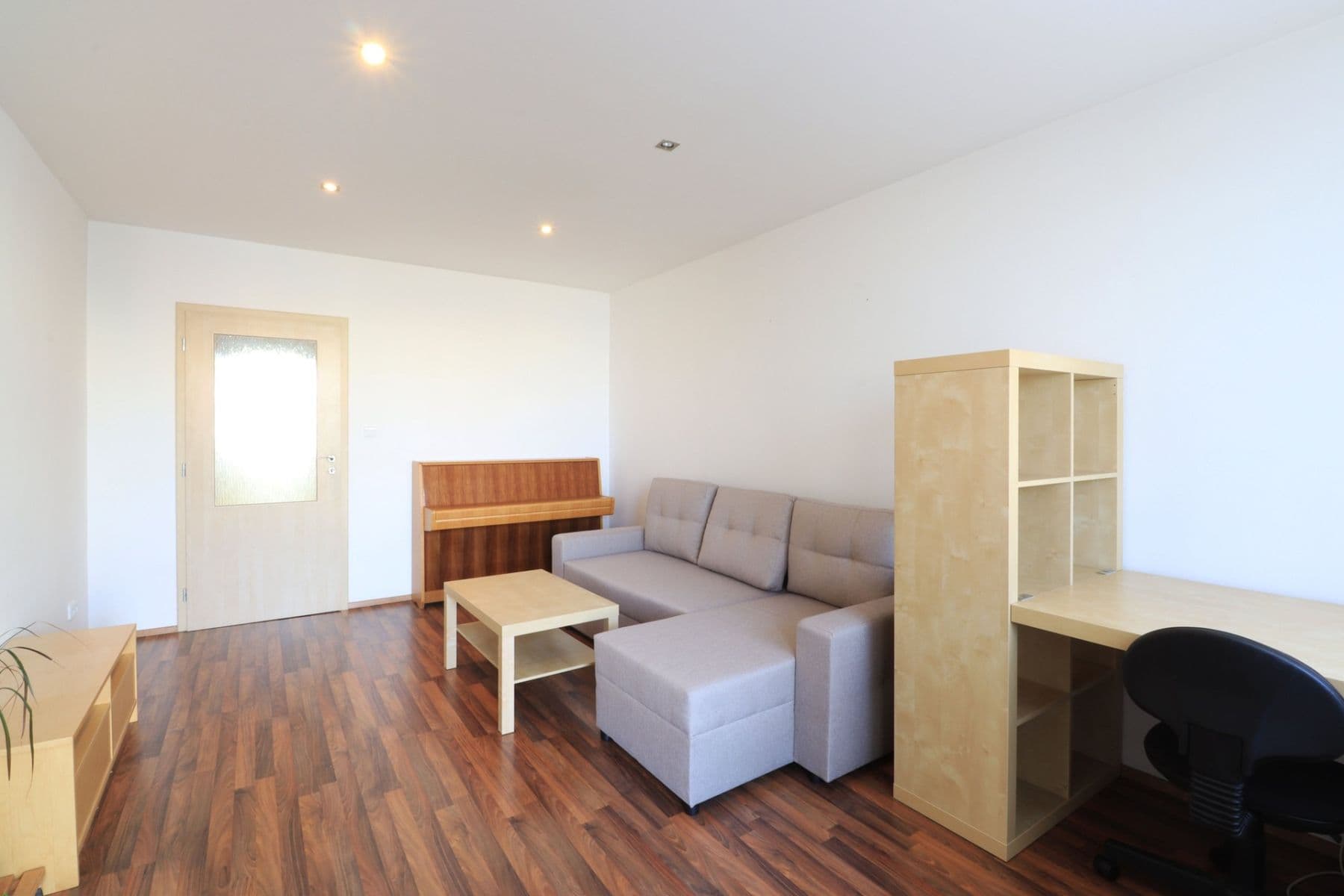 Pronájem bytu 3+1 70 m², Benkova, Praha, Praha Pronájem bytu 3+1 70 m², Benkova, Praha, Praha