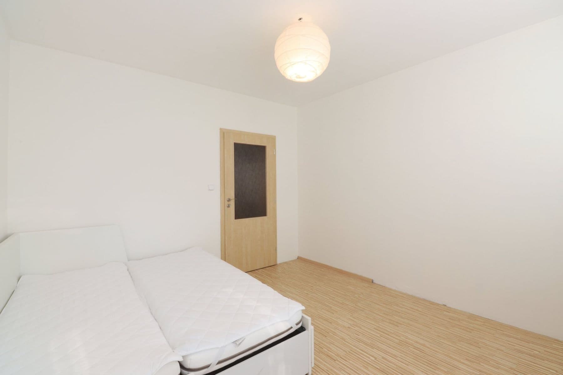 Pronájem bytu 3+1 70 m², Benkova, Praha, Praha Pronájem bytu 3+1 70 m², Benkova, Praha, Praha