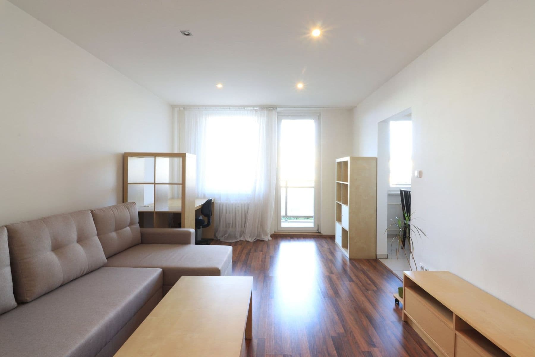 Pronájem bytu 3+1 70 m², Benkova, Praha, Praha Pronájem bytu 3+1 70 m², Benkova, Praha, Praha