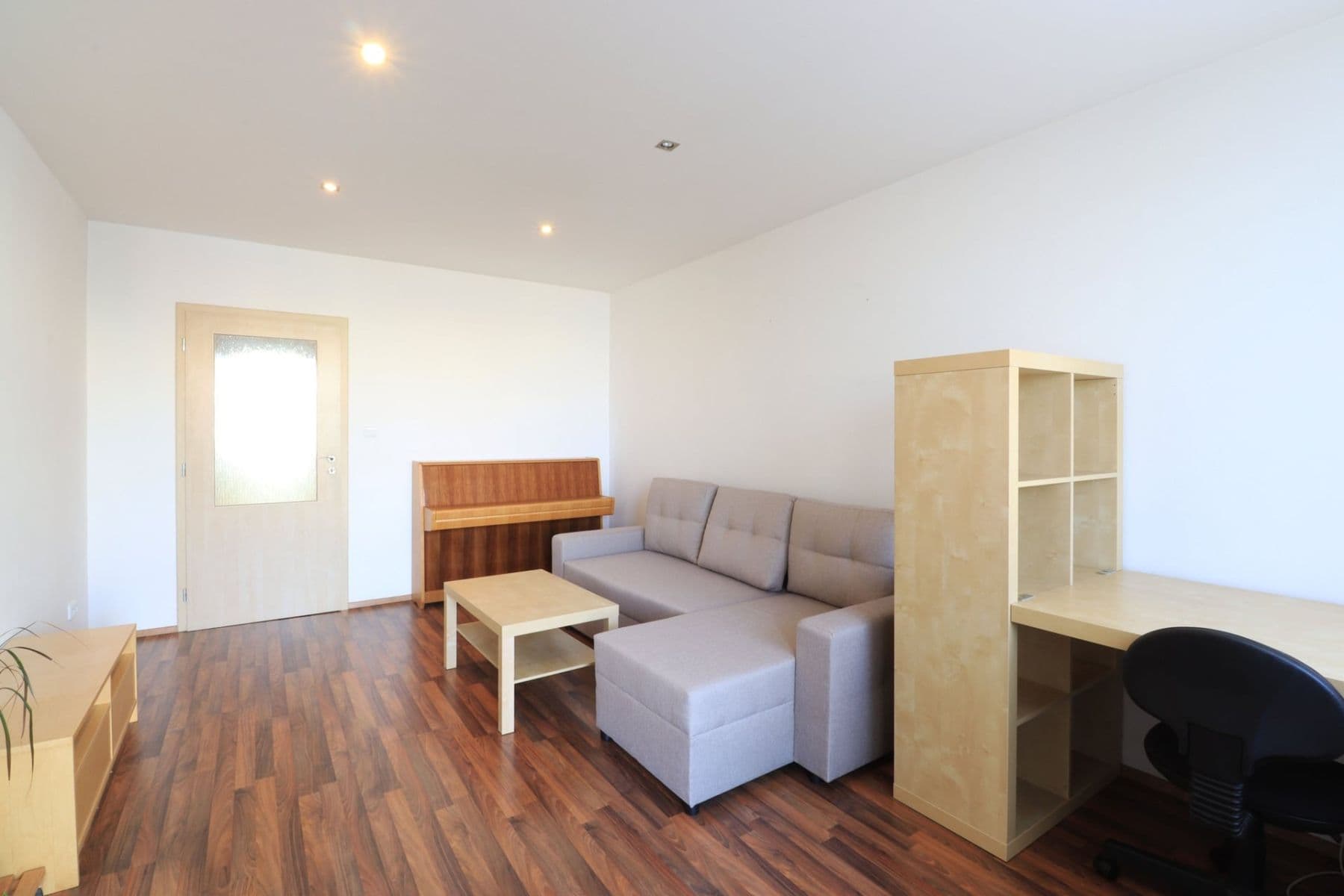 Pronájem bytu 3+1 70 m², Benkova, Praha, Praha Pronájem bytu 3+1 70 m², Benkova, Praha, Praha