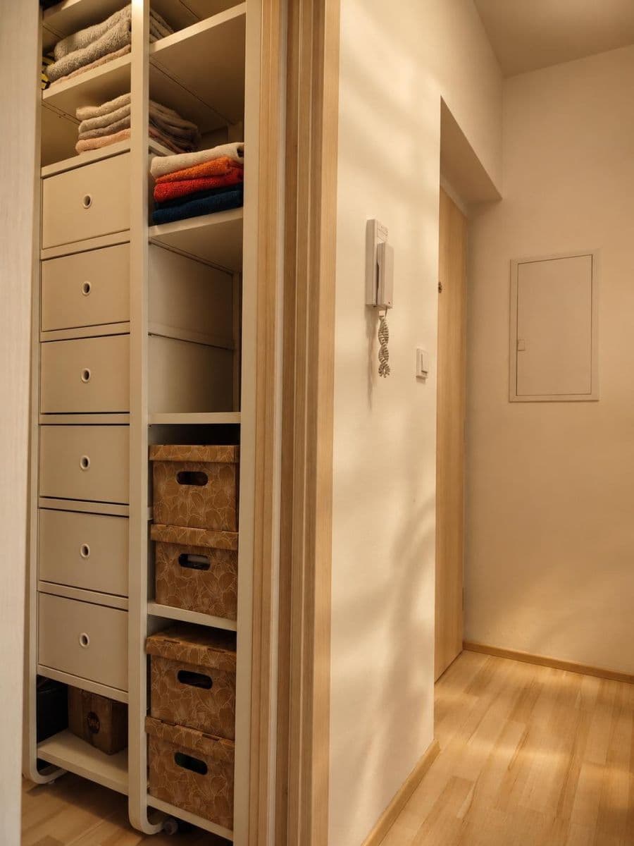 Prodej bytu 3+kk 99 m², U Sportovní školy, Pardubice, Pardubický kraj Prodej bytu 3+kk 99 m², U Sportovní školy, Pardubice, Pardubický kraj
