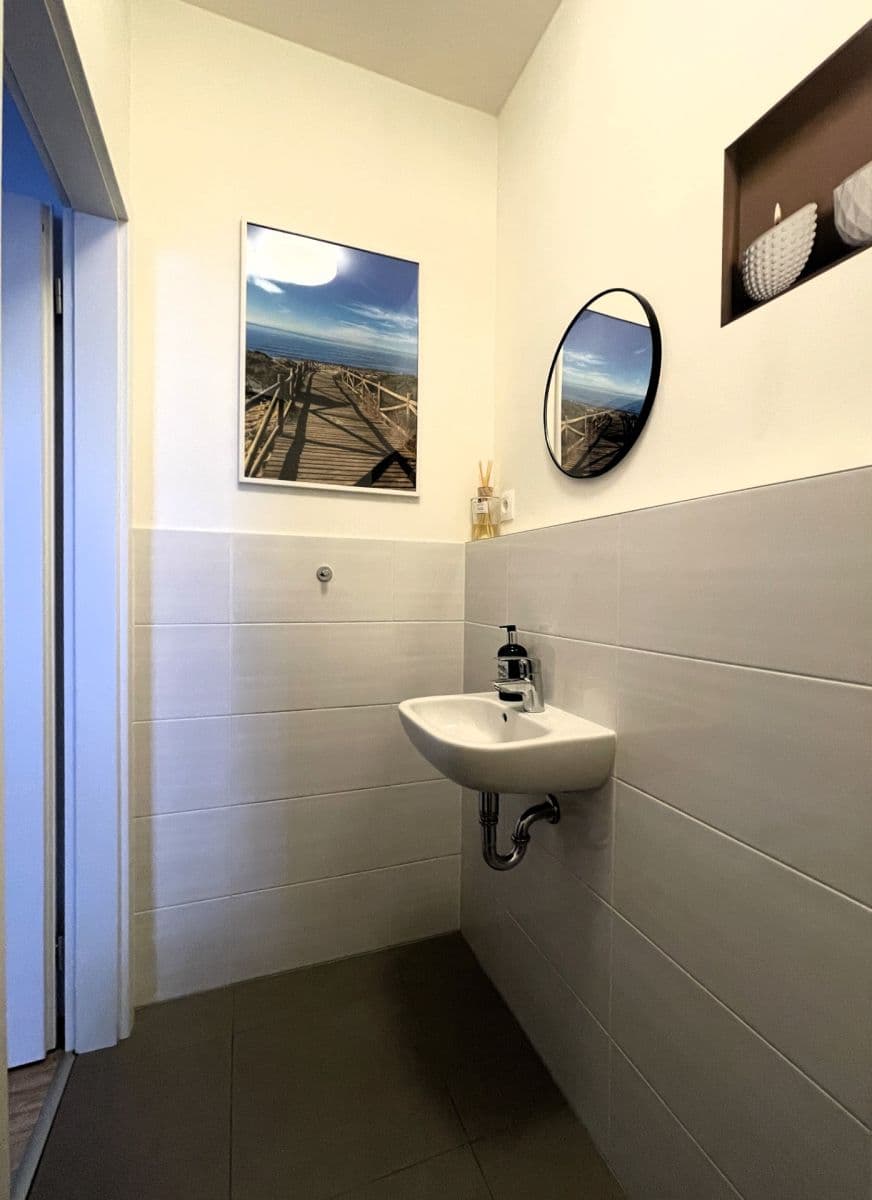 Prodej bytu 3+kk 83 m², V Zahrádkách, Praha, Praha Prodej bytu 3+kk 83 m², V Zahrádkách, Praha, Praha