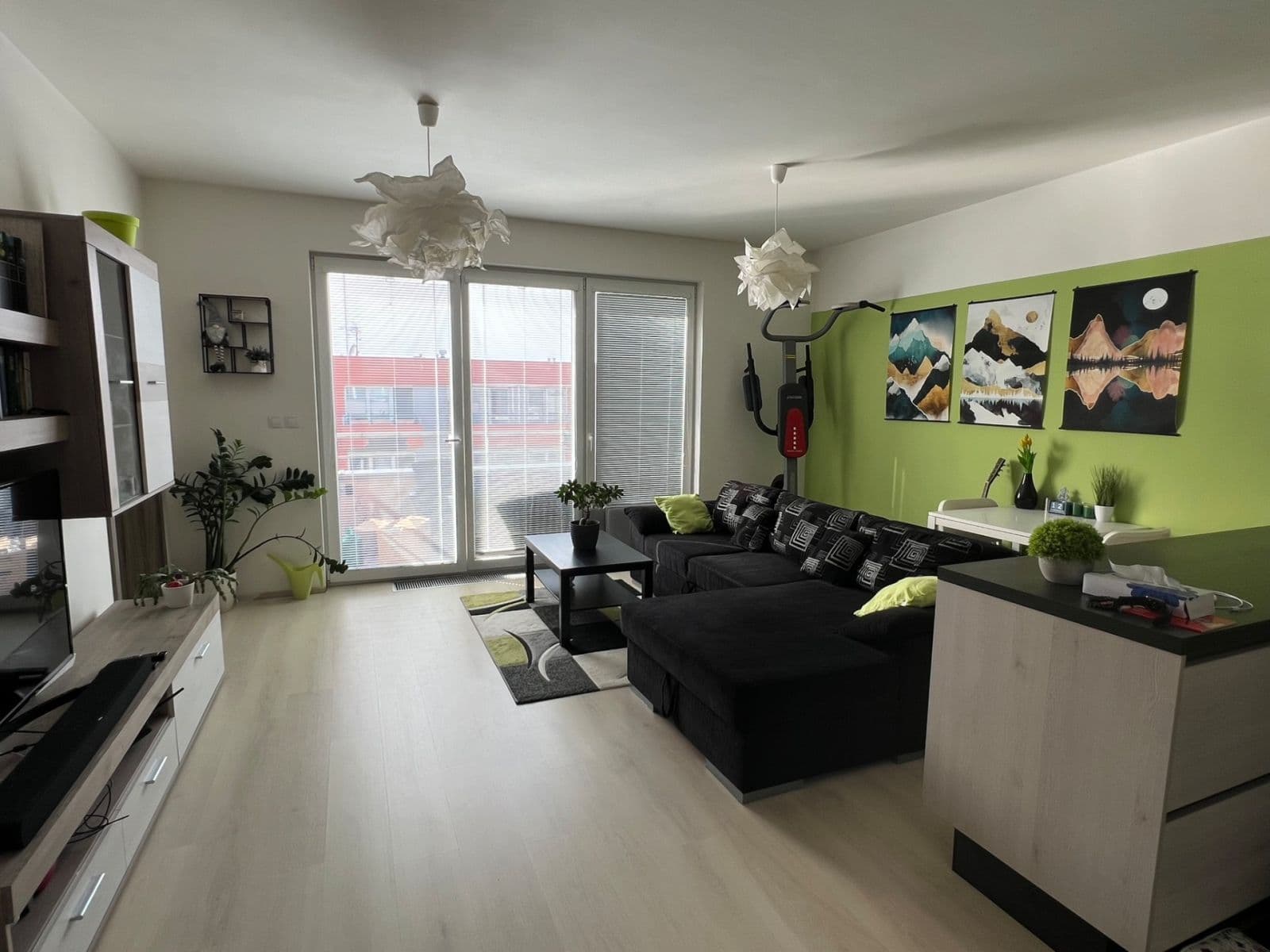 Prodej bytu 2+kk 57 m², Hlučkova, Praha, Praha Prodej bytu 2+kk 57 m², Hlučkova, Praha, Praha