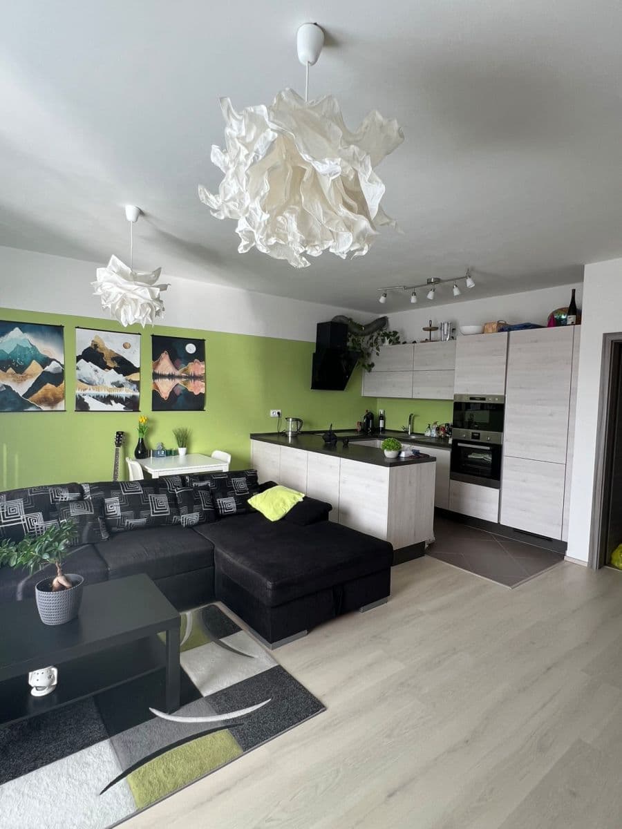 Prodej bytu 2+kk 57 m², Hlučkova, Praha, Praha Prodej bytu 2+kk 57 m², Hlučkova, Praha, Praha