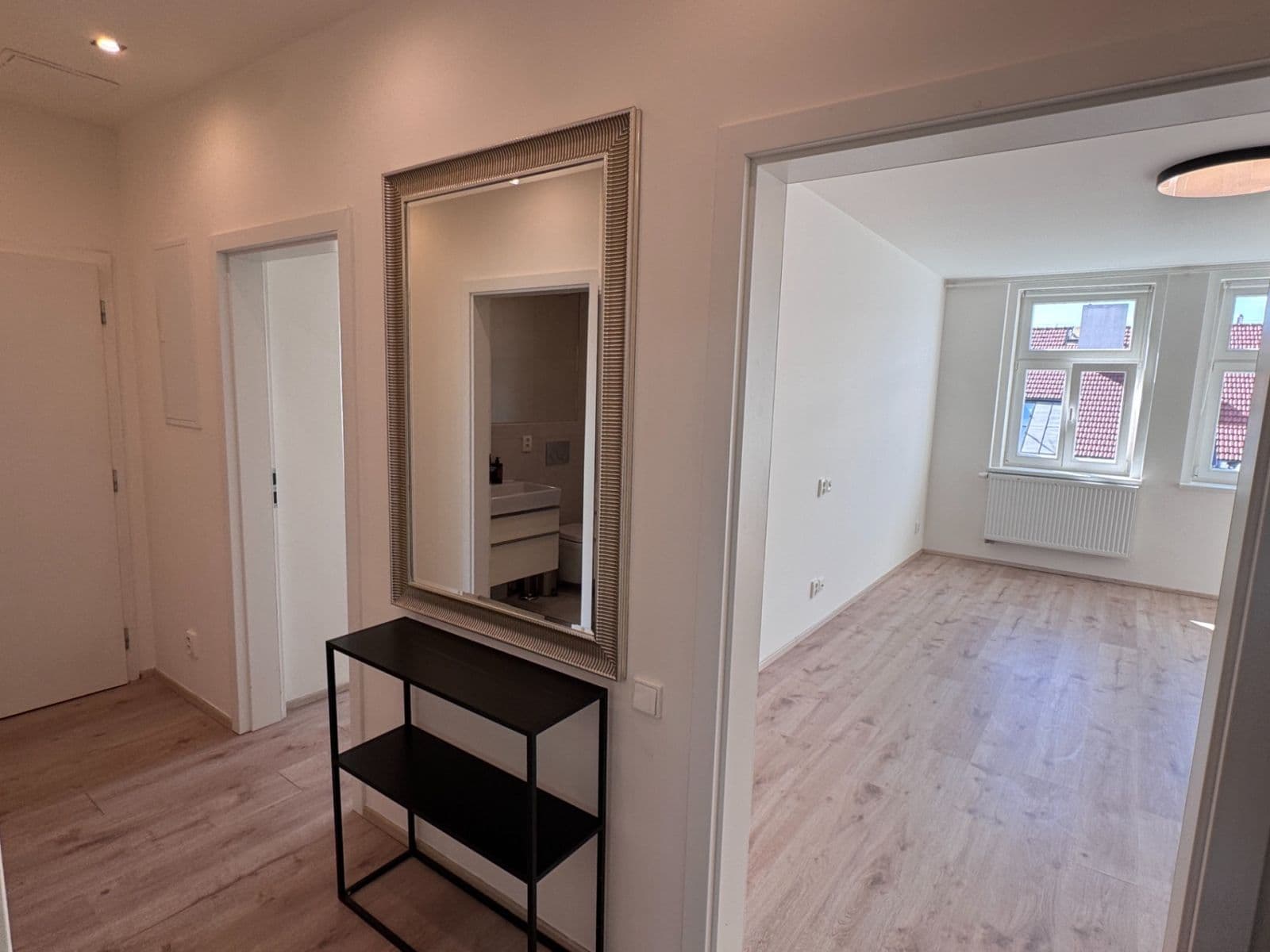 Pronájem bytu 3+1 92 m², Jana Zajíce, Praha, Praha Pronájem bytu 3+1 92 m², Jana Zajíce, Praha, Praha