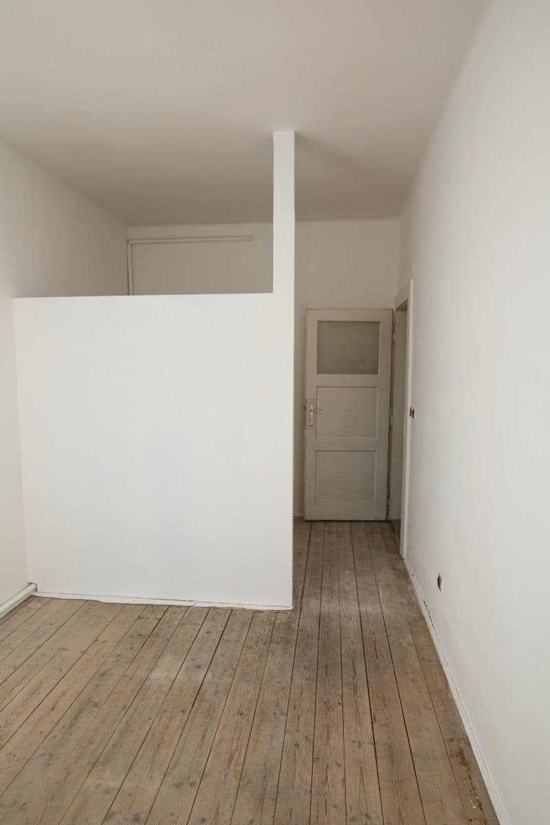 Prodej bytu 2+kk 54 m², Zborovské náměstí, Pardubice, Pardubický kraj Prodej bytu 2+kk 54 m², Zborovské náměstí, Pardubice, Pardubický kraj
