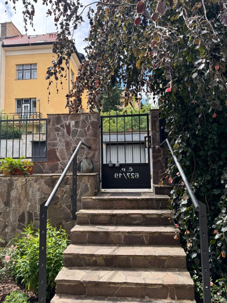 Pronájem bytu 2+kk 42 m², V podhájí, Praha, Praha Pronájem bytu 2+kk 42 m², V podhájí, Praha, Praha