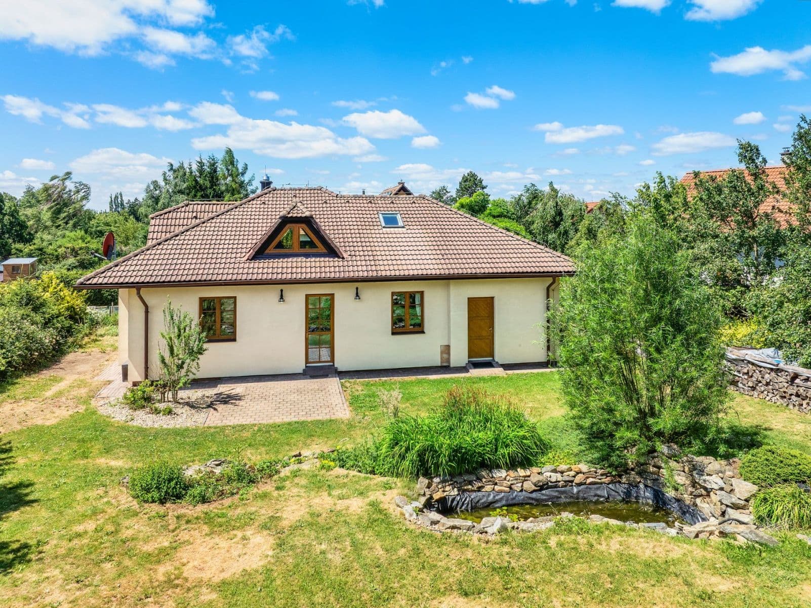 Prodej domu 180 m², pozemek 900 m², Zhoř, Kraj Vysočina Prodej domu 180 m², pozemek 900 m², Zhoř, Kraj Vysočina