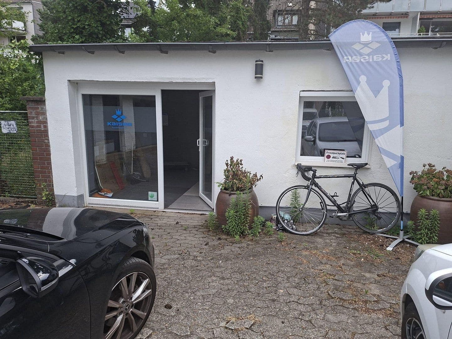 Pronájem nebytového prostoru 700 m², Regenbergastr. 12, Düsseldorf, Severní Porýní-Vestfálsko Pronájem nebytového prostoru 700 m², Regenbergastr. 12, Düsseldorf, Severní Porýní-Vestfálsko