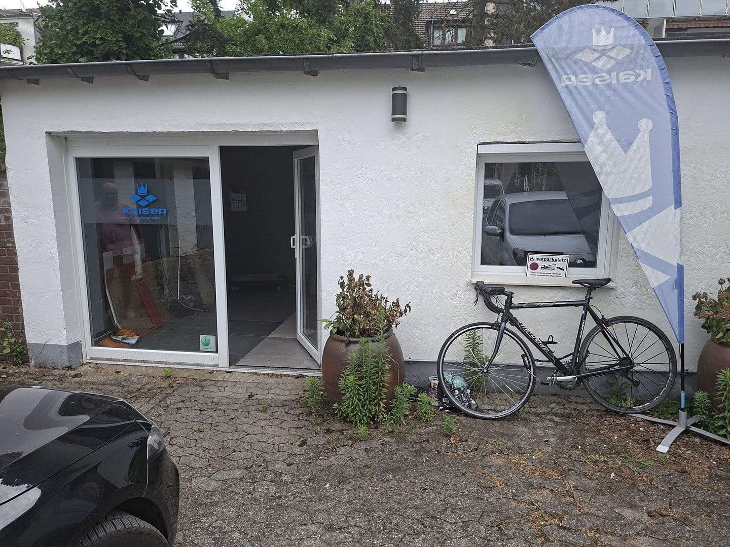 Pronájem nebytového prostoru 700 m², Regenbergastr. 12, Düsseldorf, Severní Porýní-Vestfálsko Pronájem nebytového prostoru 700 m², Regenbergastr. 12, Düsseldorf, Severní Porýní-Vestfálsko