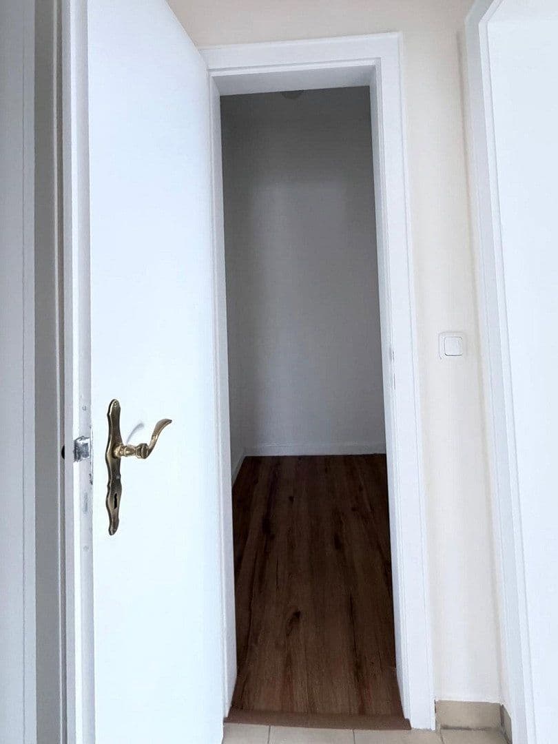 Pronájem bytu 3+1 86 m², Dompfaffstraße 136, Erlangen, Bavorsko Pronájem bytu 3+1 86 m², Dompfaffstraße 136, Erlangen, Bavorsko
