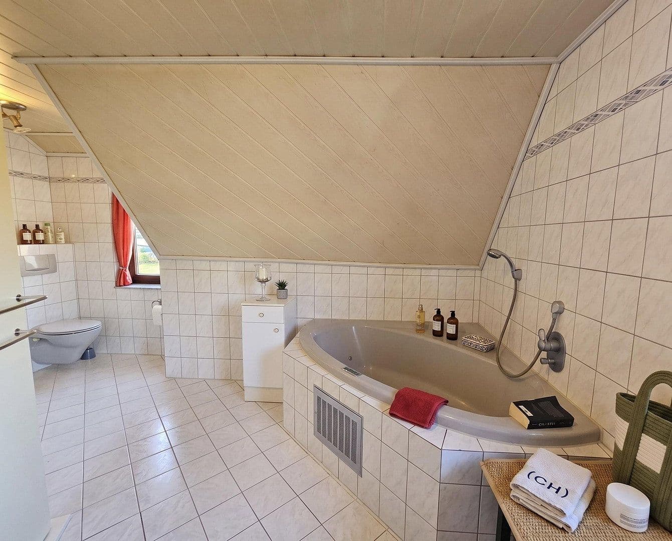 Prodej domu 121 m², pozemek 819 m², Achim, Dolní Sasko Prodej domu 121 m², pozemek 819 m², Achim, Dolní Sasko