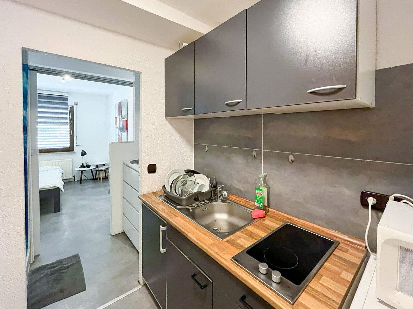Pronájem bytu 3+1 33 m², Urbanstraße 18, Plochingen, Bádensko-Württembersko Pronájem bytu 3+1 33 m², Urbanstraße 18, Plochingen, Bádensko-Württembersko