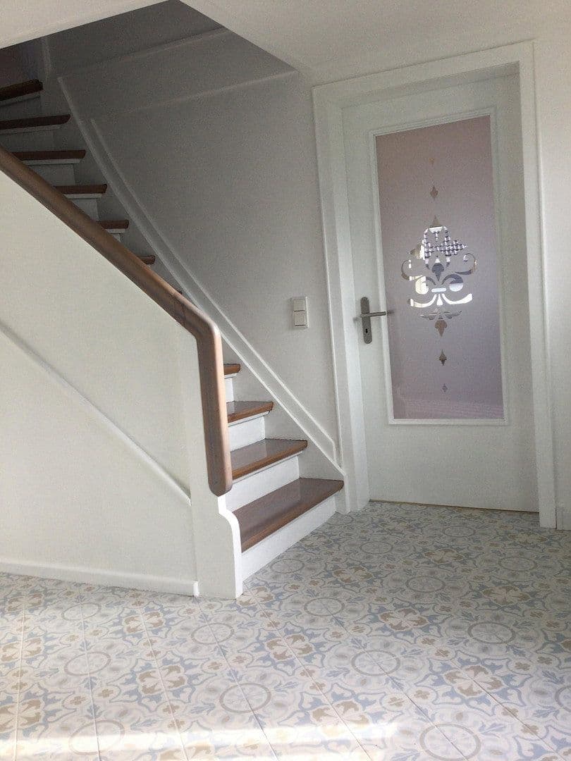 Pronájem domu 120 m², pozemek 202 m², Nümbrecht, Severní Porýní-Vestfálsko Pronájem domu 120 m², pozemek 202 m², Nümbrecht, Severní Porýní-Vestfálsko