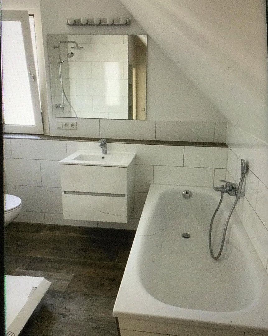 Pronájem domu 120 m², pozemek 202 m², Nümbrecht, Severní Porýní-Vestfálsko Pronájem domu 120 m², pozemek 202 m², Nümbrecht, Severní Porýní-Vestfálsko