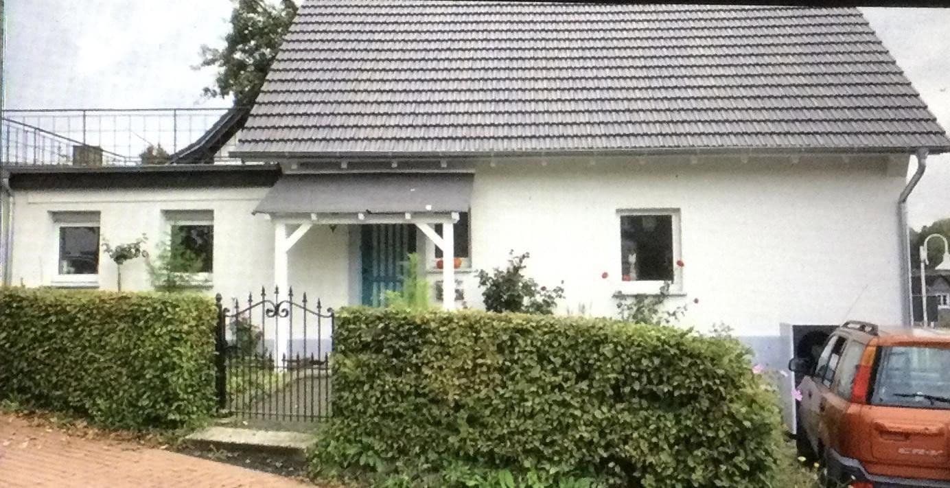 Pronájem domu 120 m², pozemek 202 m², Nümbrecht, Severní Porýní-Vestfálsko Pronájem domu 120 m², pozemek 202 m², Nümbrecht, Severní Porýní-Vestfálsko