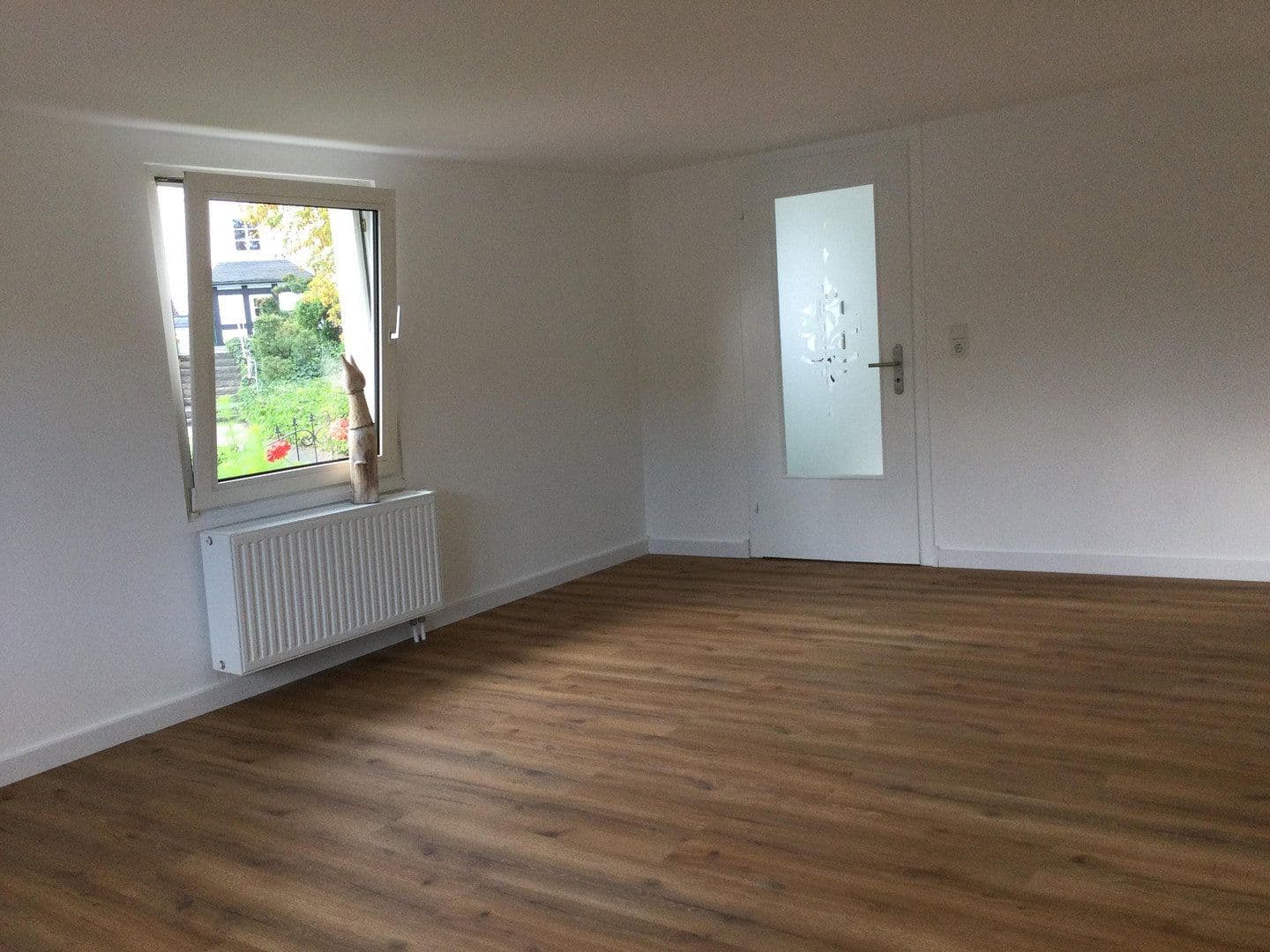 Pronájem domu 120 m², pozemek 202 m², Nümbrecht, Severní Porýní-Vestfálsko Pronájem domu 120 m², pozemek 202 m², Nümbrecht, Severní Porýní-Vestfálsko