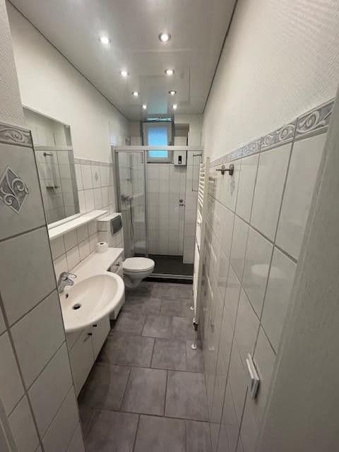 Pronájem bytu 3+1 75 m², Wittenbergstr. 58, Essen, Severní Porýní-Vestfálsko Pronájem bytu 3+1 75 m², Wittenbergstr. 58, Essen, Severní Porýní-Vestfálsko