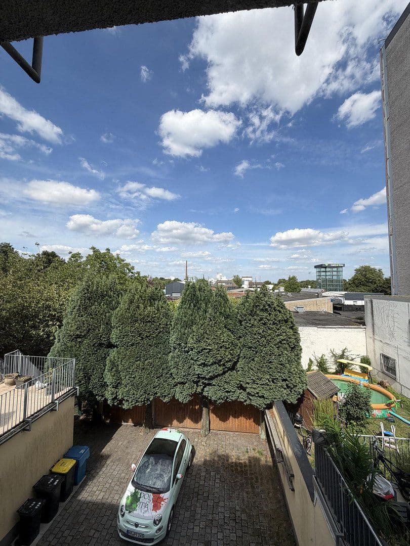 Pronájem bytu 3+1 65 m², Kölner Straße 228, Krefeld, Severní Porýní-Vestfálsko Pronájem bytu 3+1 65 m², Kölner Straße 228, Krefeld, Severní Porýní-Vestfálsko