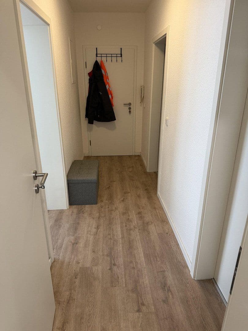 Pronájem bytu 3+1 65 m², Kölner Straße 228, Krefeld, Severní Porýní-Vestfálsko Pronájem bytu 3+1 65 m², Kölner Straße 228, Krefeld, Severní Porýní-Vestfálsko
