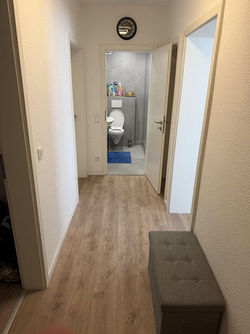 Pronájem bytu 3+1 65 m², Kölner Straße 228, Krefeld, Severní Porýní-Vestfálsko Pronájem bytu 3+1 65 m², Kölner Straße 228, Krefeld, Severní Porýní-Vestfálsko