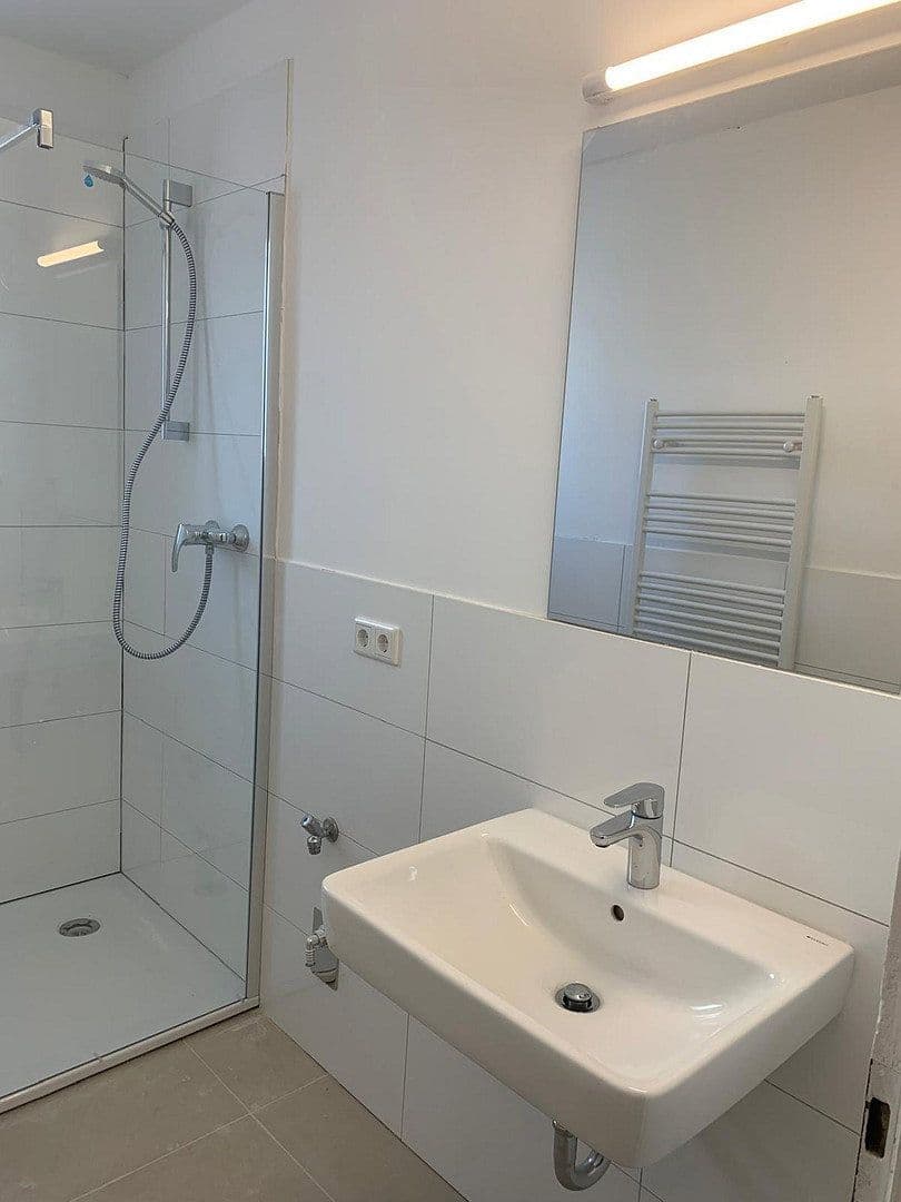Pronájem bytu 4+1 86 m², Kommenderiestr. 49, Osnabrück, Dolní Sasko Pronájem bytu 4+1 86 m², Kommenderiestr. 49, Osnabrück, Dolní Sasko