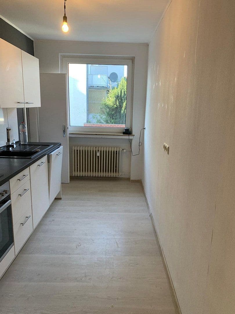 Pronájem bytu 4+1 86 m², Kommenderiestr. 49, Osnabrück, Dolní Sasko Pronájem bytu 4+1 86 m², Kommenderiestr. 49, Osnabrück, Dolní Sasko
