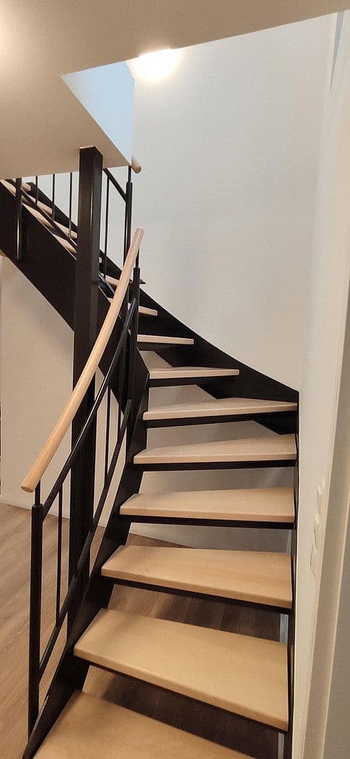 Pronájem bytu 2+1 42 m², Kiel, Šlesvicko-Holštýnsko Pronájem bytu 2+1 42 m², Kiel, Šlesvicko-Holštýnsko