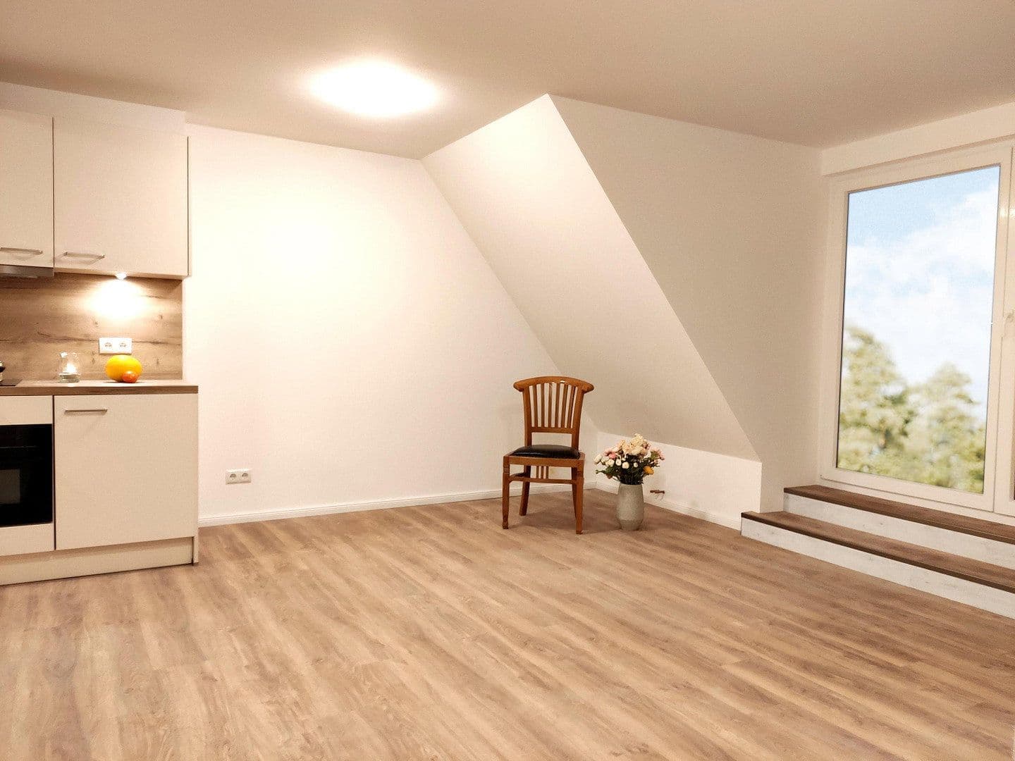 Pronájem bytu 2+1 42 m², Kiel, Šlesvicko-Holštýnsko Pronájem bytu 2+1 42 m², Kiel, Šlesvicko-Holštýnsko