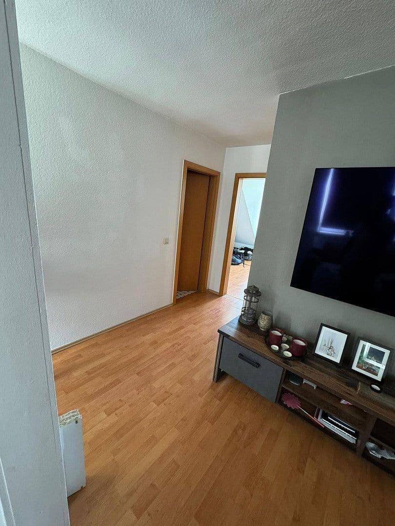 Pronájem bytu 3+1 64 m², Kölner Straße 228, Krefeld, Severní Porýní-Vestfálsko Pronájem bytu 3+1 64 m², Kölner Straße 228, Krefeld, Severní Porýní-Vestfálsko