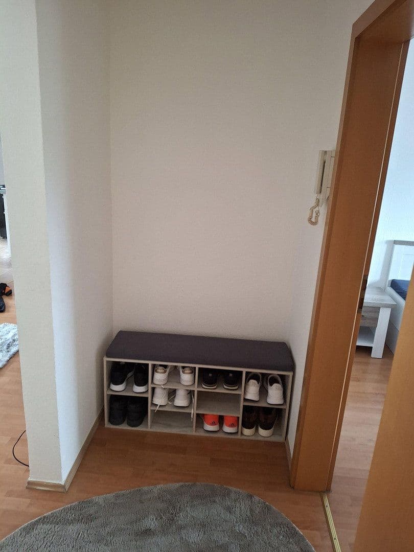 Pronájem bytu 3+1 64 m², Kölner Straße 228, Krefeld, Severní Porýní-Vestfálsko Pronájem bytu 3+1 64 m², Kölner Straße 228, Krefeld, Severní Porýní-Vestfálsko