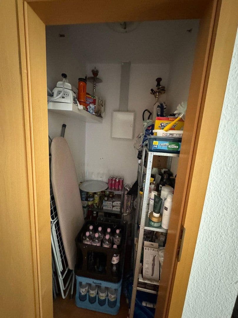 Pronájem bytu 3+1 64 m², Kölner Straße 228, Krefeld, Severní Porýní-Vestfálsko Pronájem bytu 3+1 64 m², Kölner Straße 228, Krefeld, Severní Porýní-Vestfálsko