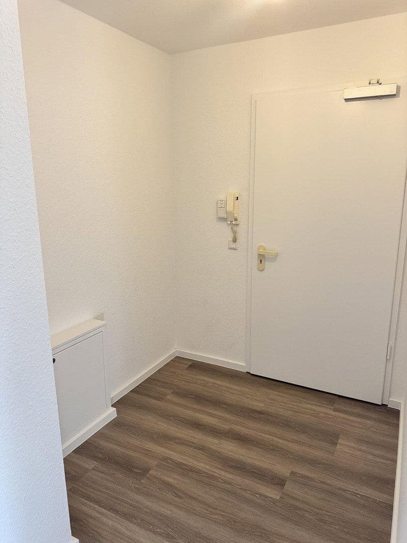 Pronájem bytu 2+1 63 m², Bahnhofstr. 6, Bad Honnef, Severní Porýní-Vestfálsko Pronájem bytu 2+1 63 m², Bahnhofstr. 6, Bad Honnef, Severní Porýní-Vestfálsko