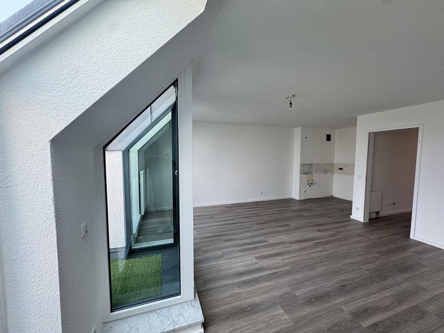 Pronájem bytu 2+1 63 m², Bahnhofstr. 6, Bad Honnef, Severní Porýní-Vestfálsko Pronájem bytu 2+1 63 m², Bahnhofstr. 6, Bad Honnef, Severní Porýní-Vestfálsko
